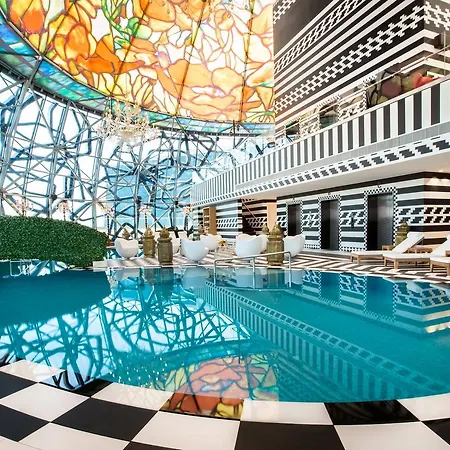 Mondrian Doha Hotel